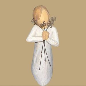 Willow tree “friendship” sculpture.